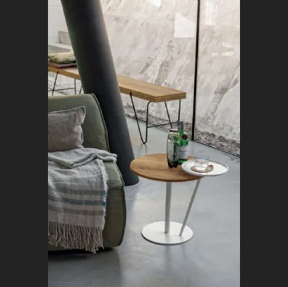 Tavolino Eclisse in materico effetto legno di Tomasella