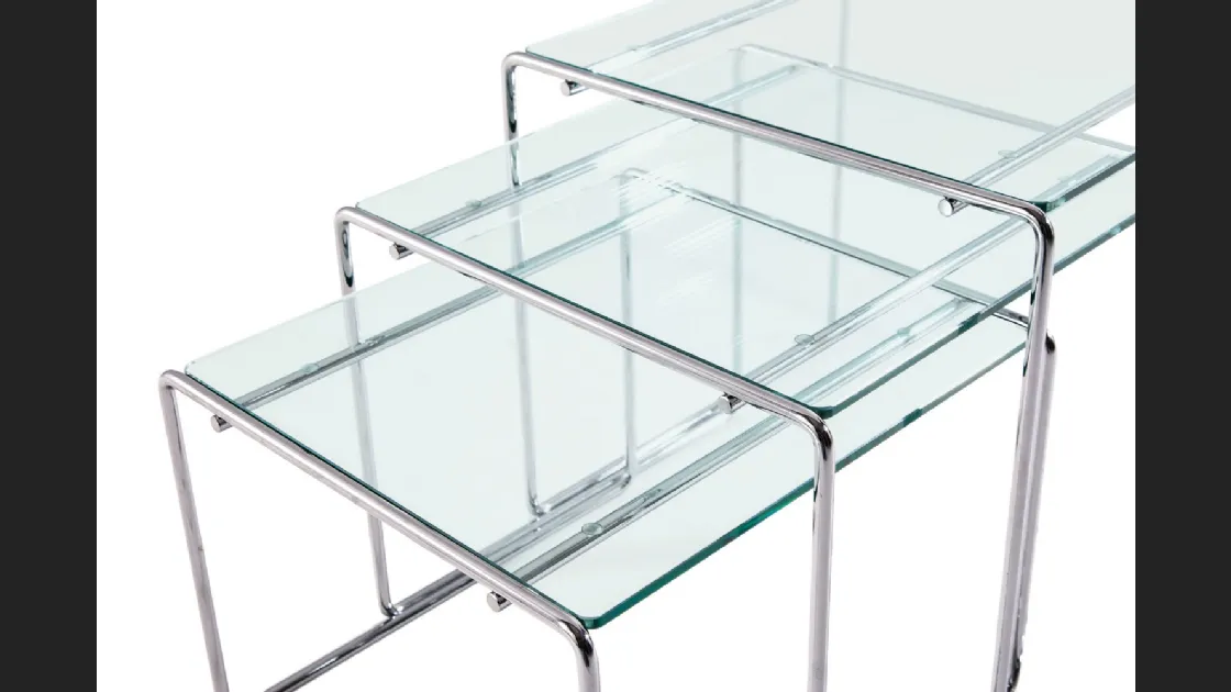 Tavolini di design Marcel T in vetro trasparente e struttura in tondino metallico di Cassina