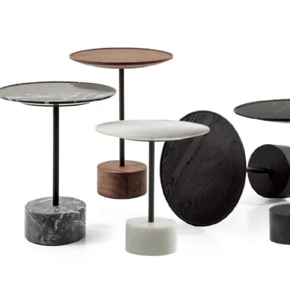 Tavolino rotondo Low Table con top e base in varie finiture: marmo, laminato o legno di Cassina