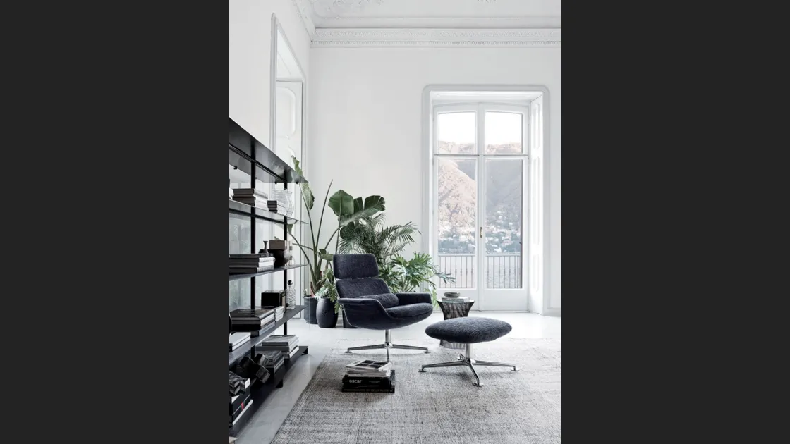 Poltroncina KN Collection by Knoll KN02 di Knoll