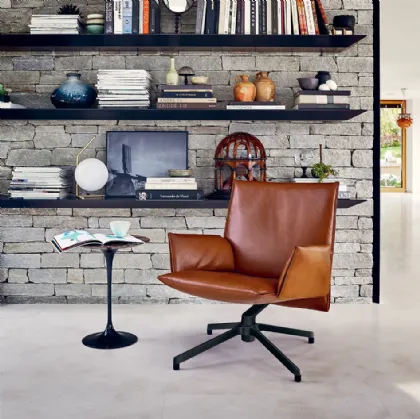 Poltroncina in pelle Pilot Chair di Knoll