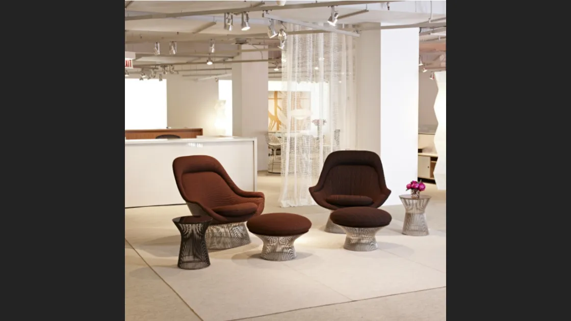 Poltrona in tessuto Platner Easy Chair and Ottoman di Knoll