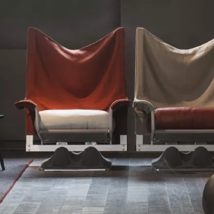 Poltrona di design AEO in tessuto con seduta in pelle di Cassina