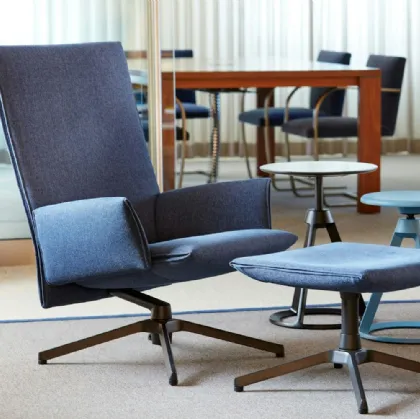 Poltroncina Pilot by Knoll® High Back di Knoll