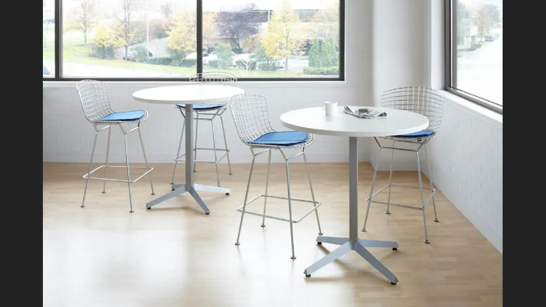 Sgabello Bertoia Barstool di Knoll