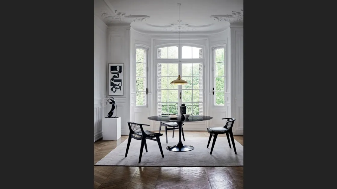 Sedia Klismos® Dining Armchair di Knoll