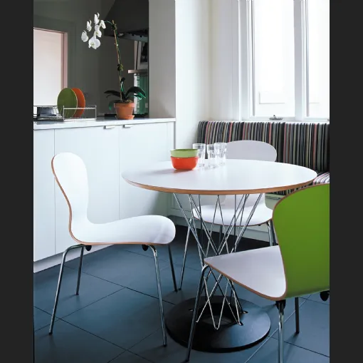 Sedia Sprite Stacking Chair di Knoll