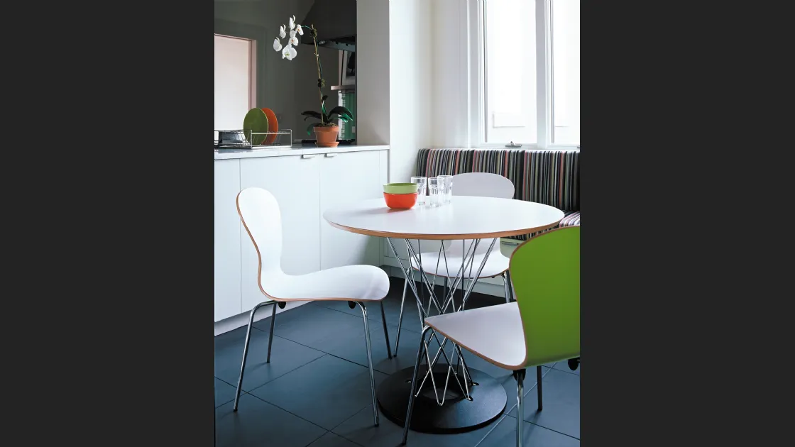 Sedia Sprite Stacking Chair di Knoll