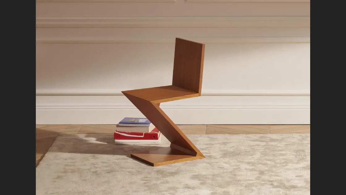 Sedia di design Zig Zag in massello di ciliegio americano di Cassina