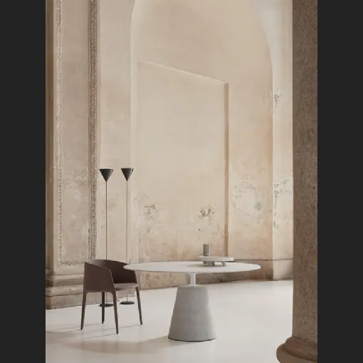 Tavolo Rock Table in laccato e cemento di MDF Italia