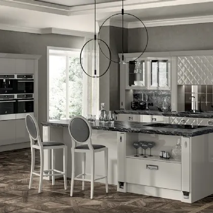 Cucina Classica Exclusiva con anta Glamour di Scavolini