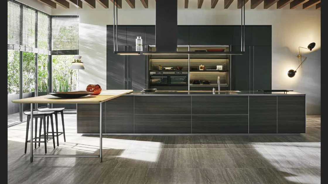 Cucina Design con isola HiLine 6 Frame Door in Eucalipto di Dada