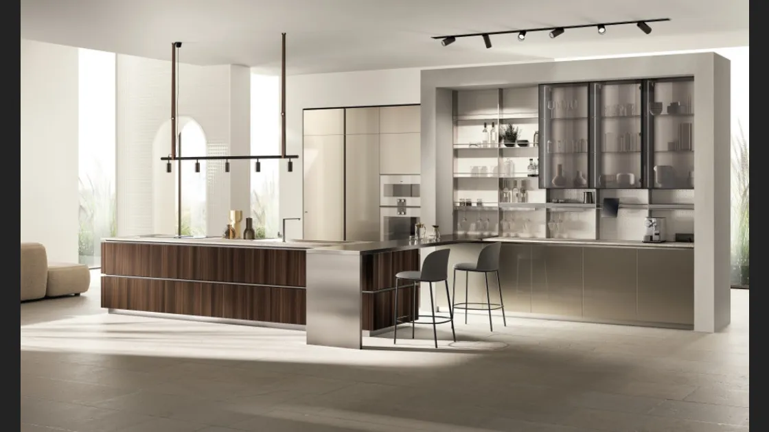 Cucina Moderna Mira 01 in Eucalipto e laccato lucido Perlage di Scavolini