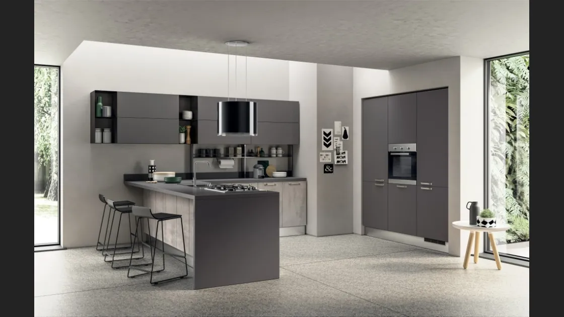 Cucina su misura con penisola Sax in decorativo Concrete Medium e Grafite di Scavolini